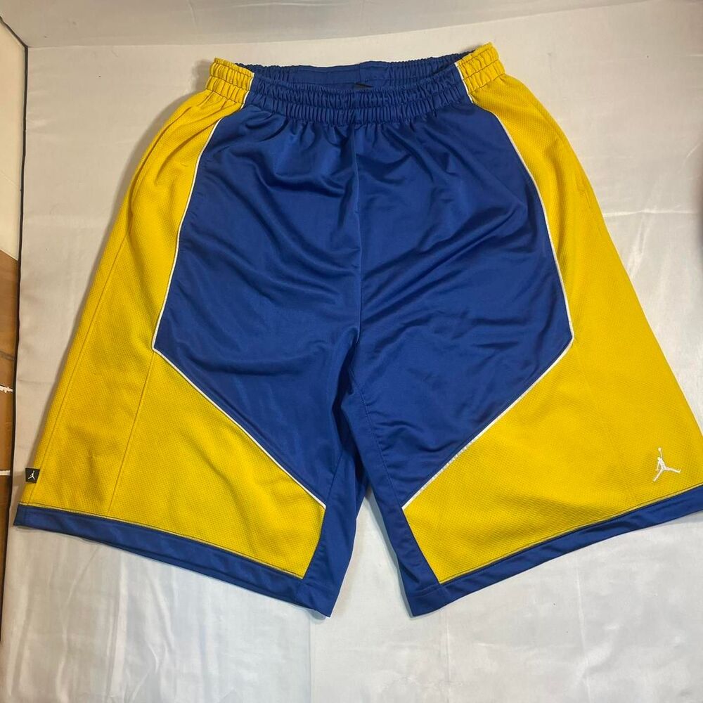 Nike Men's multi Shorts